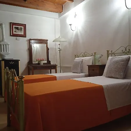 Casa Antica تودي